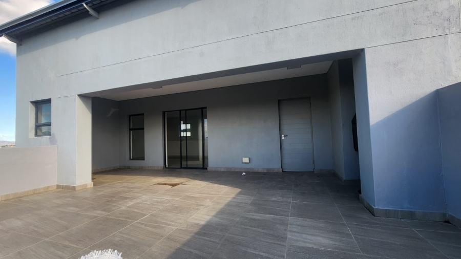 2 Bedroom Property for Sale in Langeberg Heights Western Cape